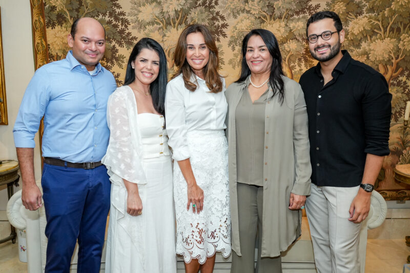 Private dinner reverencia esforço de Geyze Diniz no combate à fome Private dinner reverencia esforço de Geyze Diniz no combate à fome
