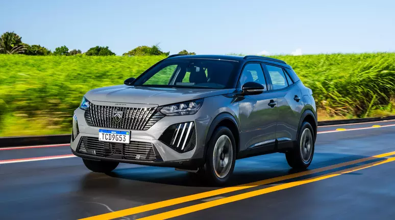 Mais forte, Novo Peugeot 2008 estreia com motor turbo